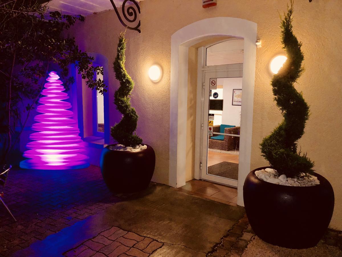 Appart'Hotel Castel Emeraude, Charme Et Caractere Amélie-les-Bains-Palalda Kültér fotó